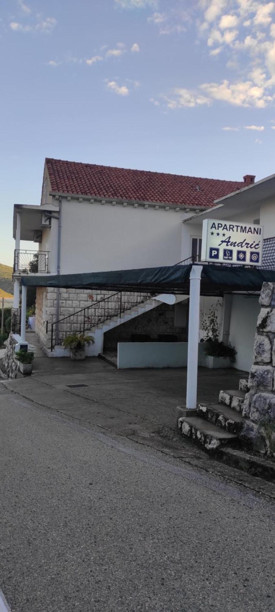 Apartmani Andric สลาโน ภายนอก รูปภาพ